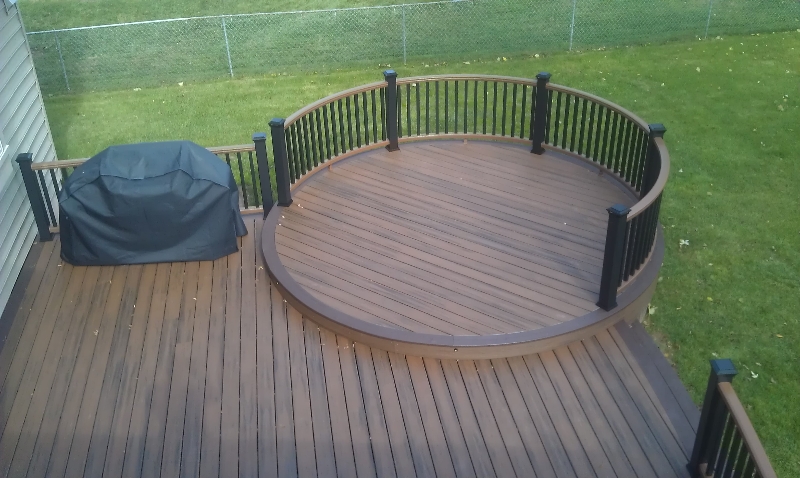 Curved Deck Trex Contractor- Amazing Deck