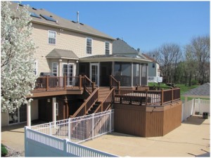 Enclosed Deck Ideas and Designs- Amazing Deck